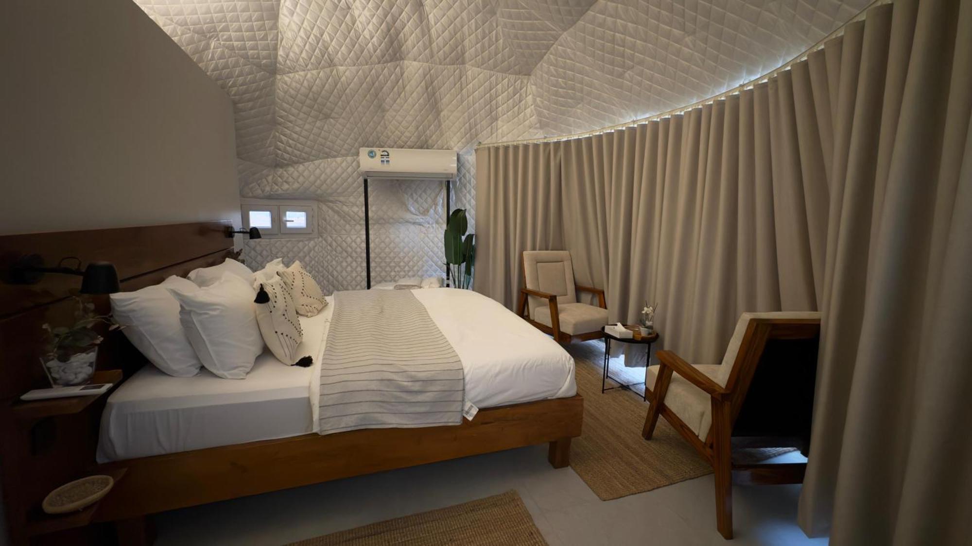 Starry Domes Desert Camp Badīyah Exterior foto