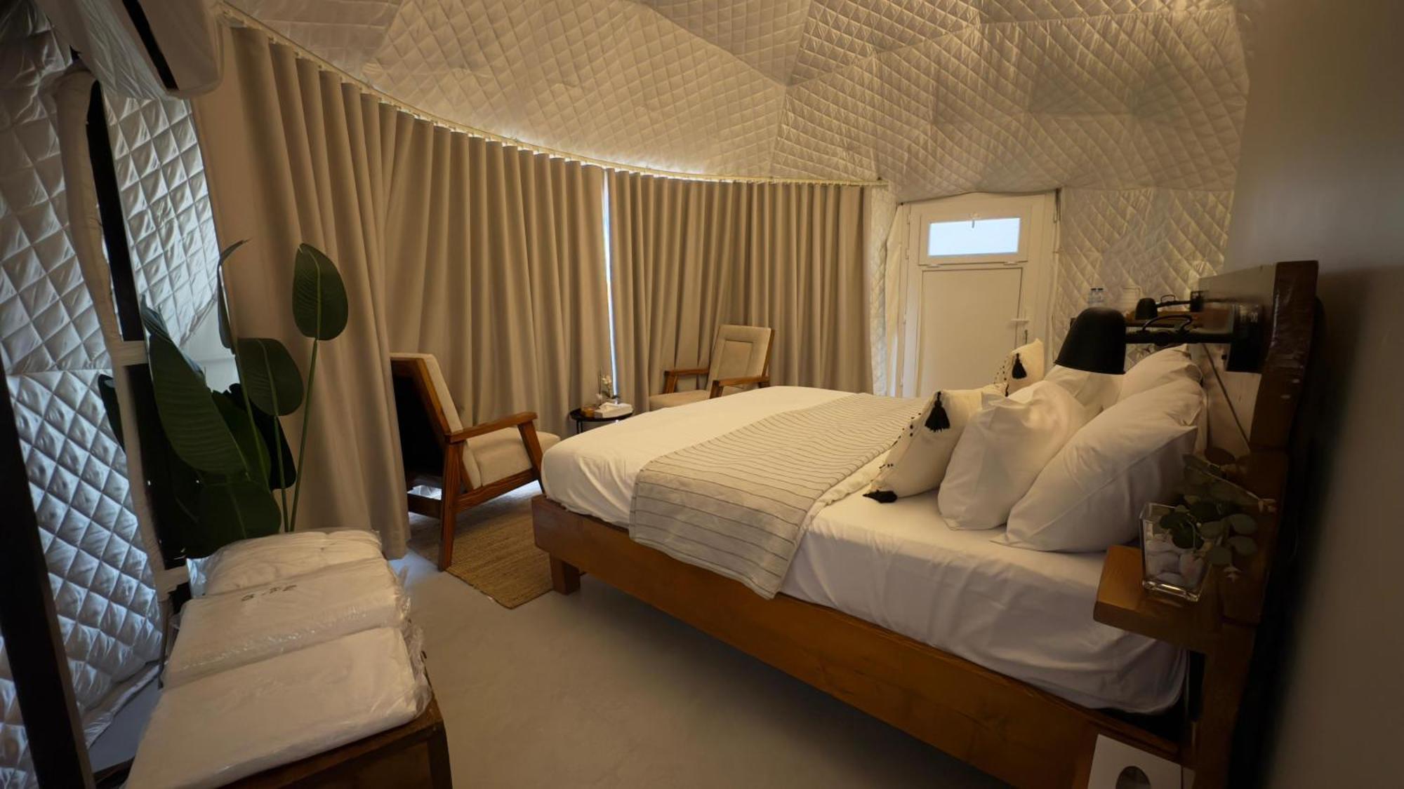 Starry Domes Desert Camp Badīyah Exterior foto